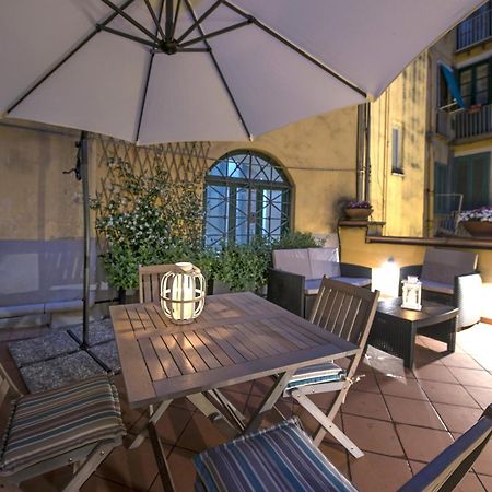 Le Terrazze Sul Cortile Lejlighed Salerno Eksteriør billede